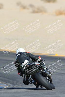 media/Dec-05-2024-Racers Edge (Thu) [[e102e0690b]]/3-B Group/Session 1 Turn 8 Backside/